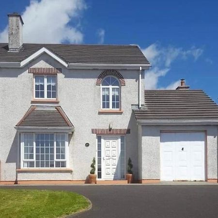 Superior 4 Bed House In Moville Donegal . Villa Exterior foto