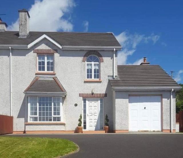 Superior 4 Bed House In Moville Donegal . Villa Exterior foto
